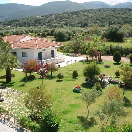 Finikes Kefalonia *