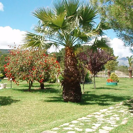 Finikes Kefalonia *