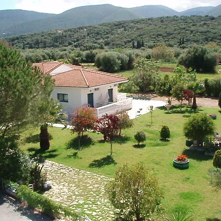 Finikes Kefalonia *
