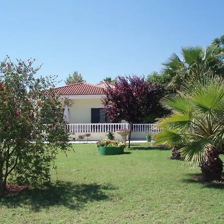 Finikes Kefalonia