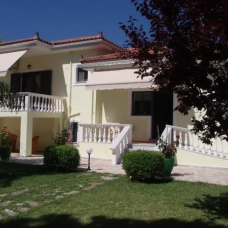 Finikes Kefalonia *