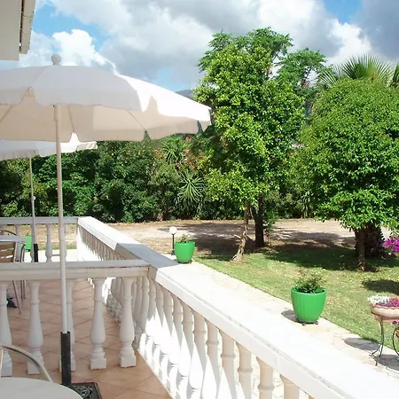 公寓 Finikes Kefalonia